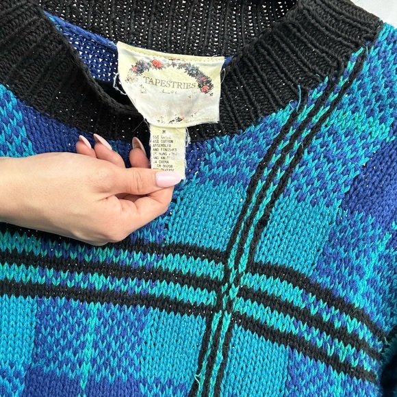 Vintage Knit Sweater - Picture 4 of 4